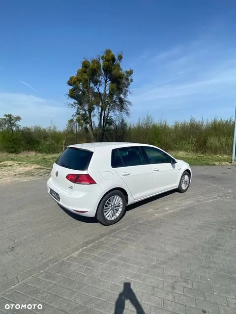 Volkswagen Golf - 4