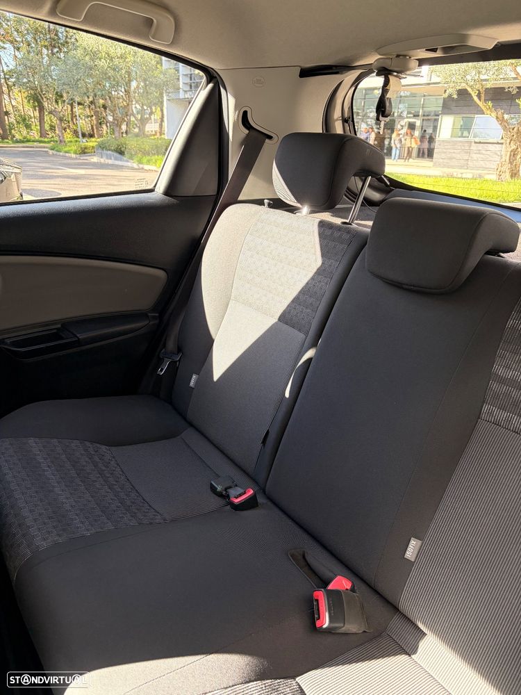 Toyota Yaris 1.0 VVT-i ACtive - 19