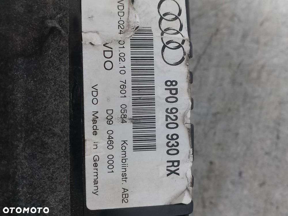 LICZNIK AUDI A3 ( 8P1 ) 8P0920930RX 2.0 TDI - 4