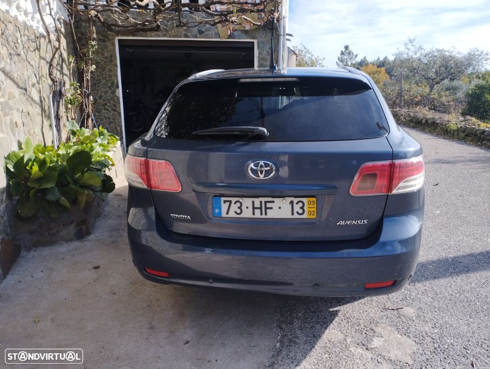 Toyota Avensis SW 2.0 D-4D - 2