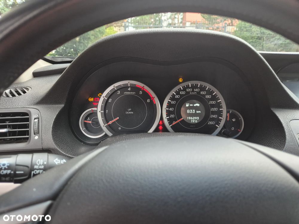 Honda Accord - 10