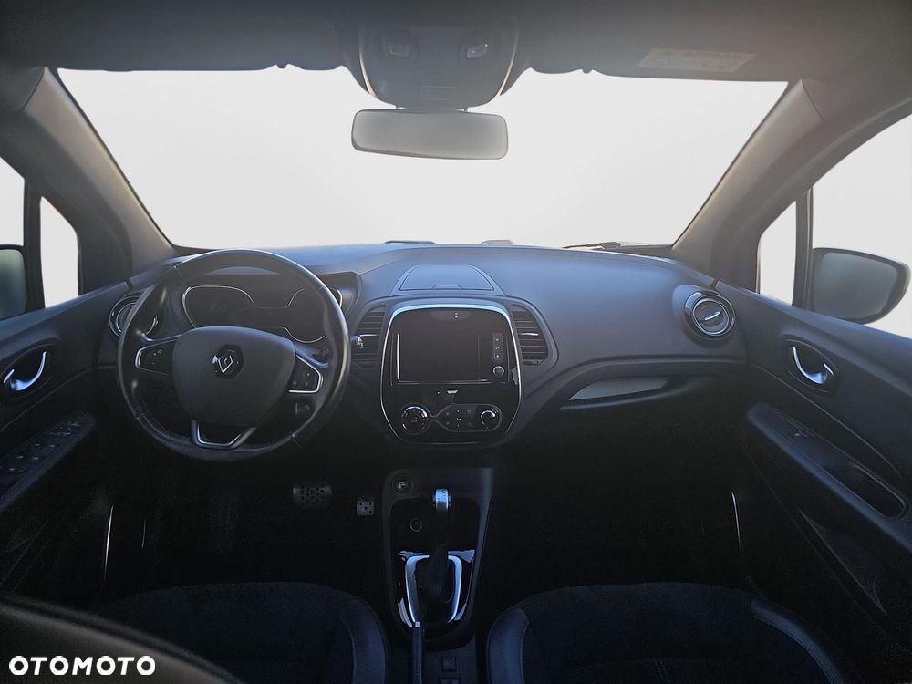 Renault Captur - 23