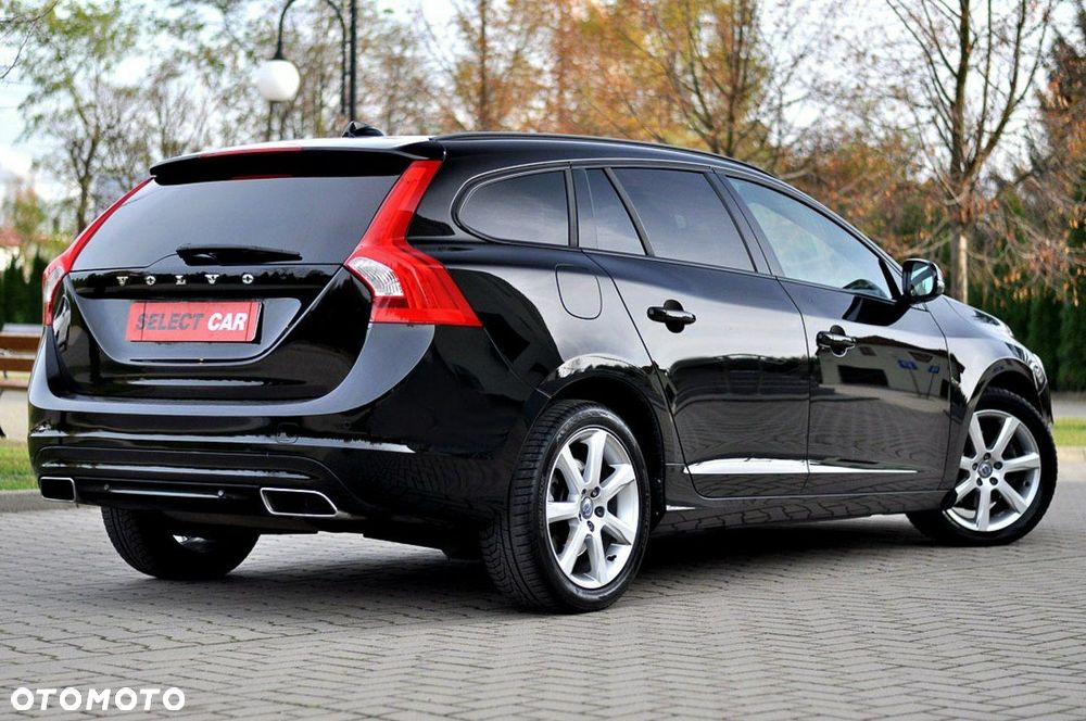 Volvo V60 D3 Drive-E Momentum - 2