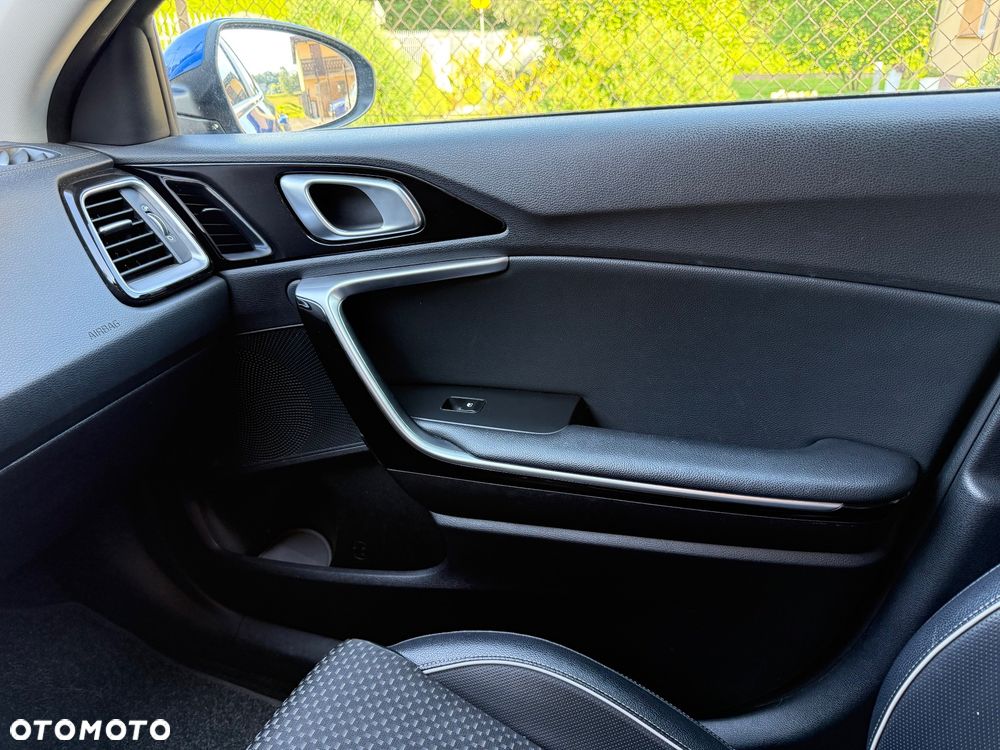 Kia XCeed 1.6 T-GDI GT-Line DCT - 8