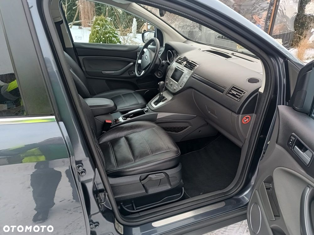 Ford Kuga 2.5 4x4 Titanium - 22
