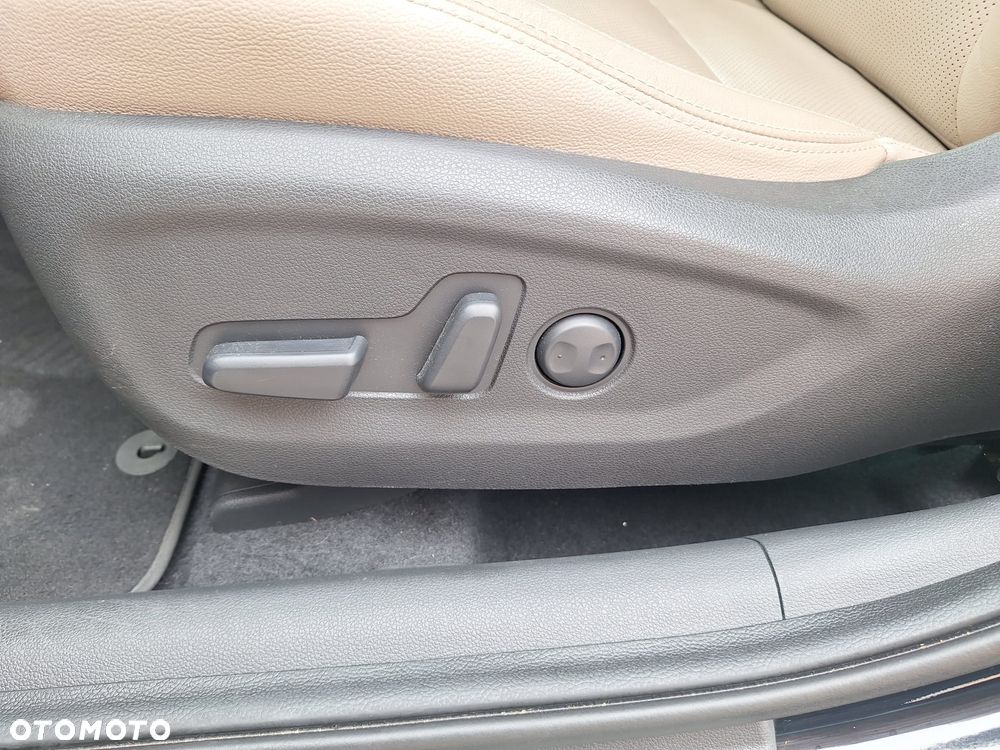 Hyundai Tucson 2.0 CRDI GO 4WD - 17