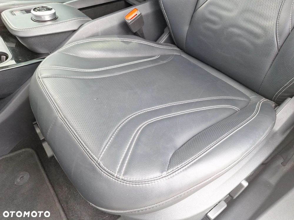 Ford Mustang Mach-E 75kWh RWD - 12