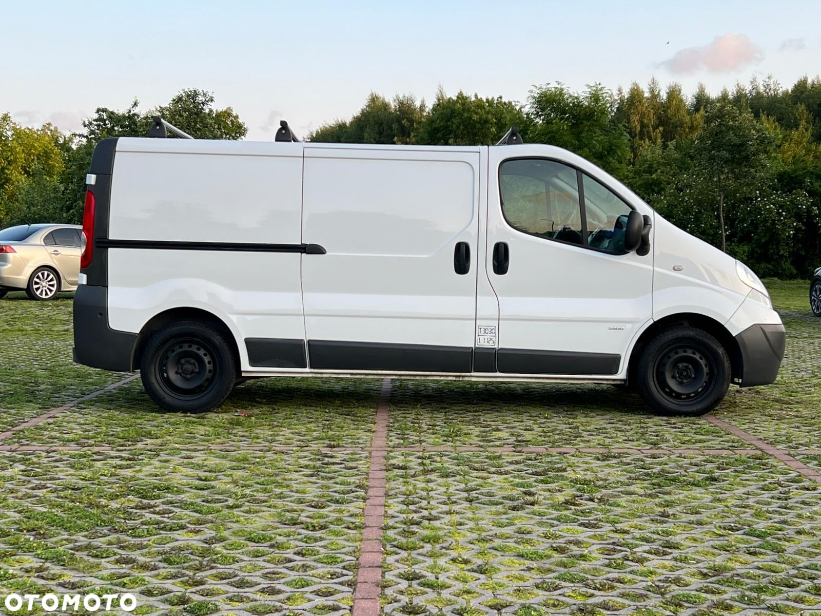 Opel Vivaro - 4