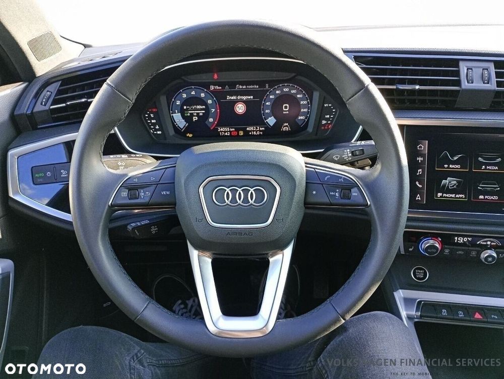 Audi Q3 2025 photo 5