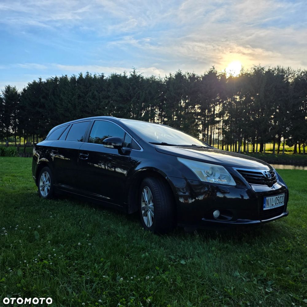 Toyota Avensis 1.8 Sol plus - 4
