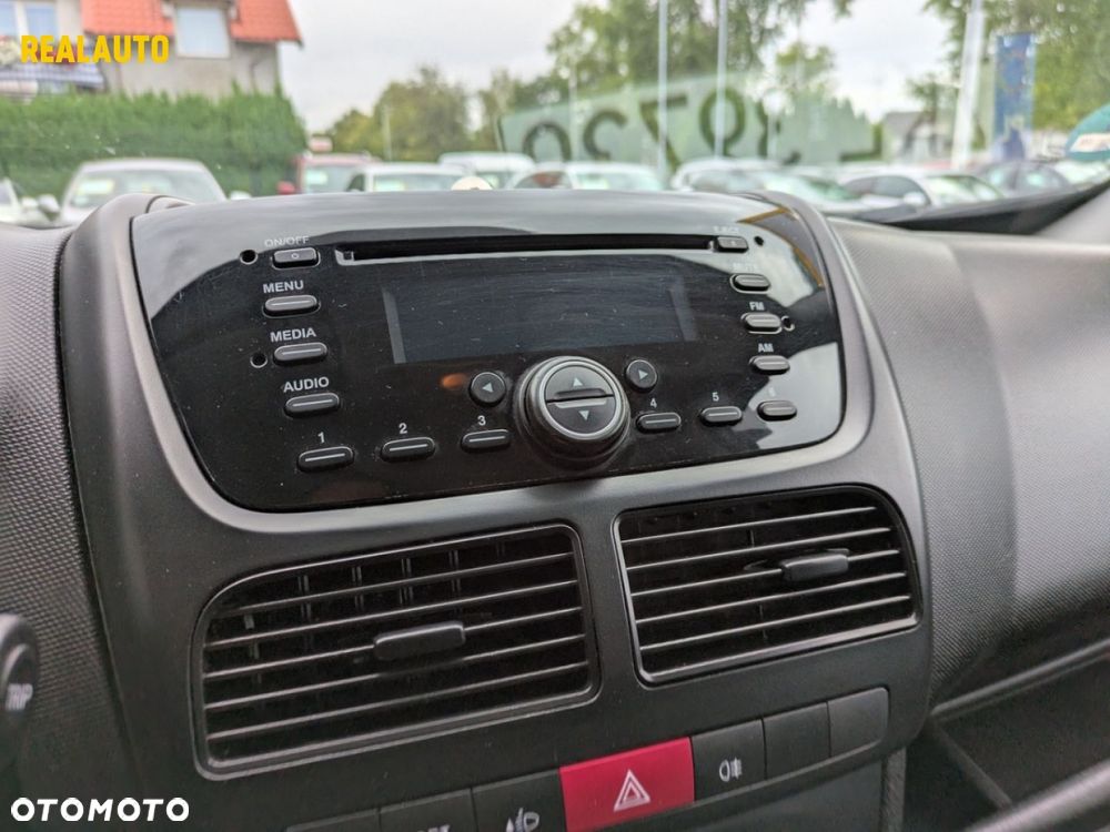 Opel COMBO VAN - 16