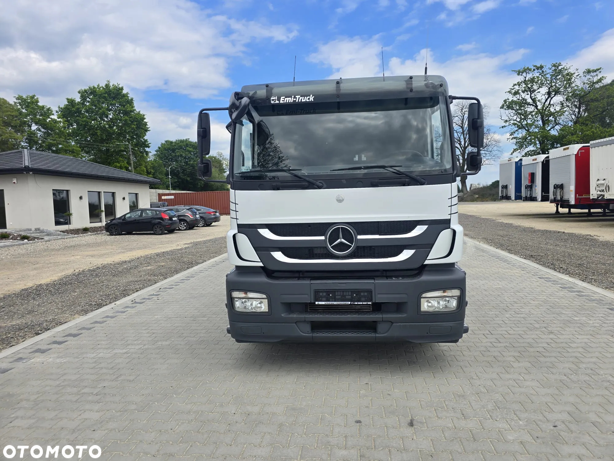 Mercedes-Benz AXOR 1824 / EURO 5 / WYWROTKA 3 STRONNA - 2