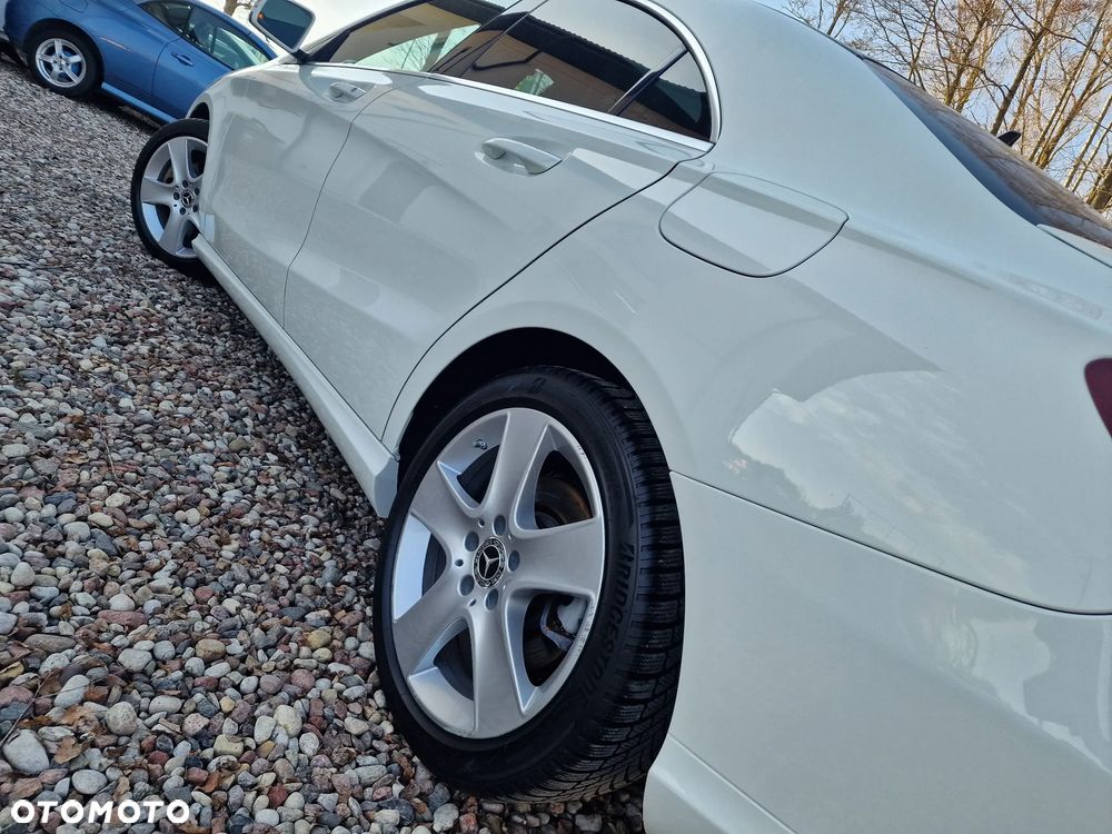 Mercedes-Benz CLA - 22