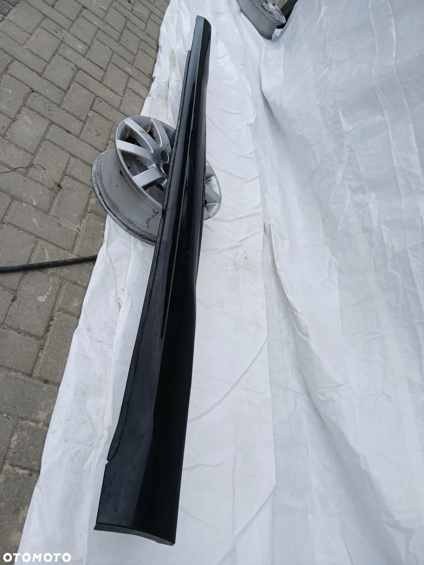 Listwa progowa prawa Mercedes EQE Sedan 22 V295 W295 A2956983200 - 2