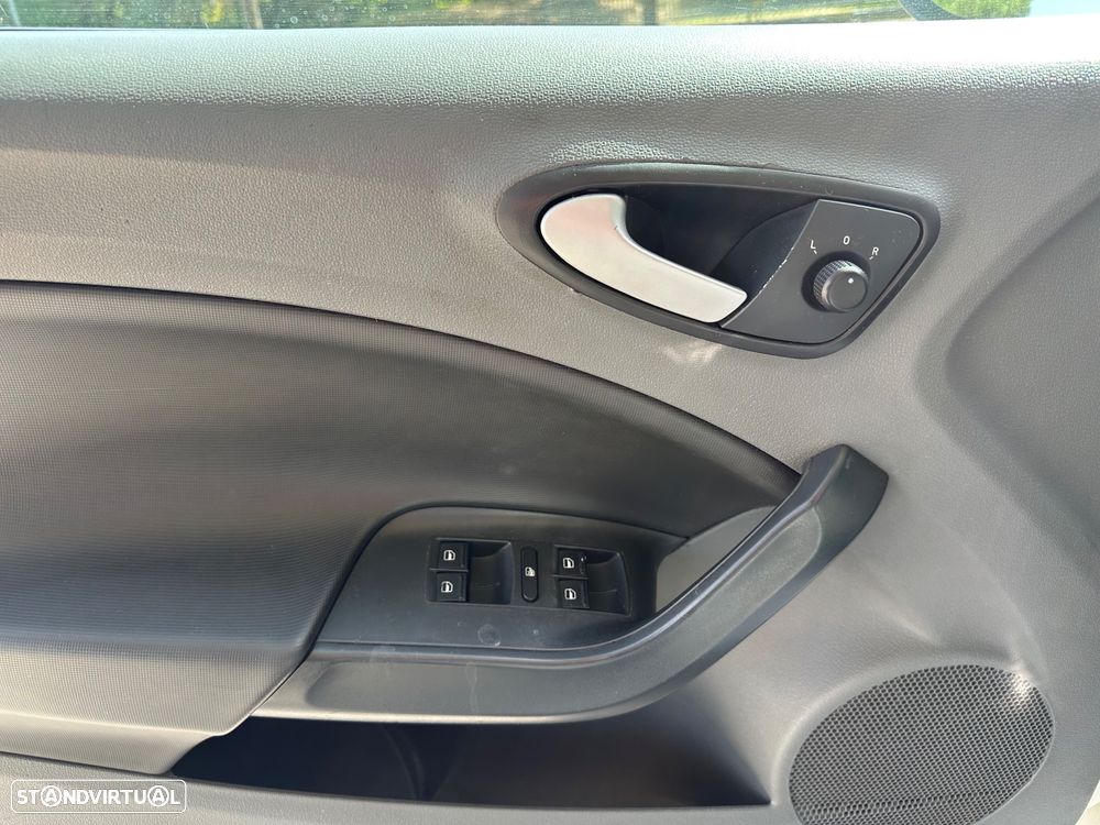 SEAT Ibiza 1.6 TDI Style DPF - 21