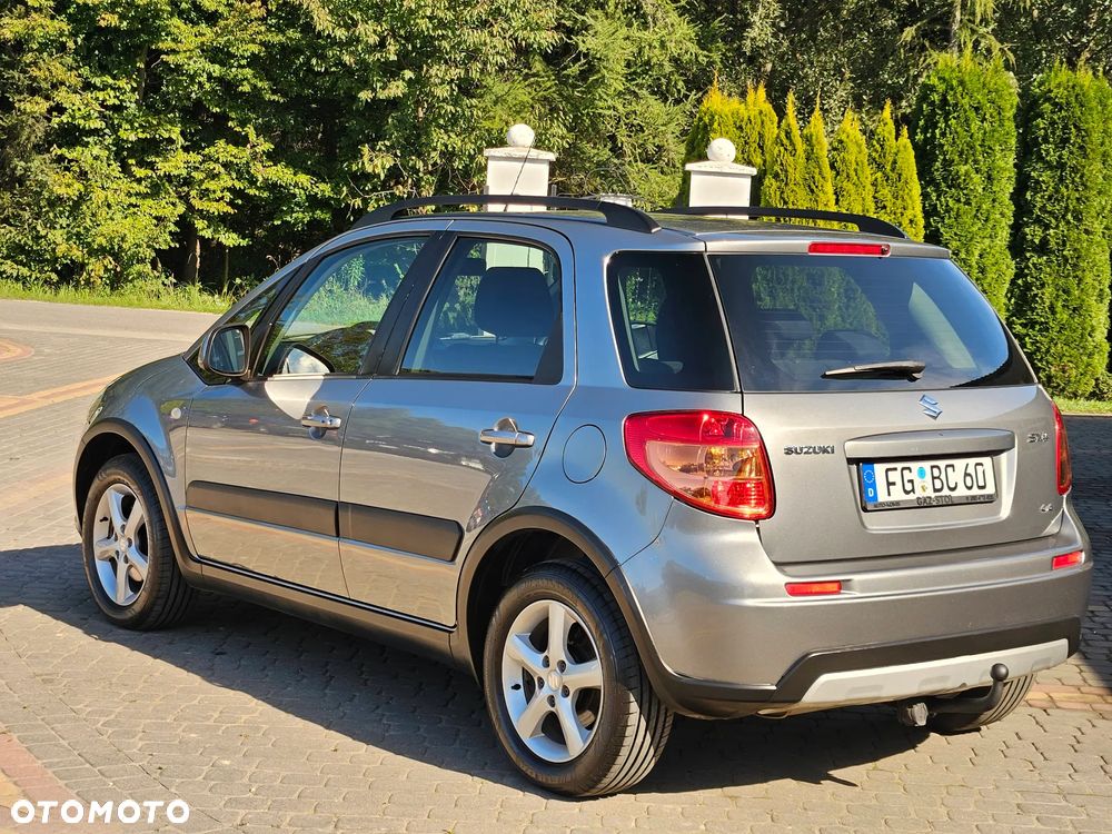 Suzuki SX4 1.6 Comfort 4WD - 14