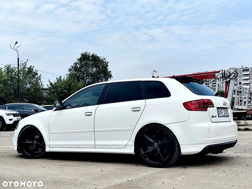 Audi RS3 Sportback Standard - 4