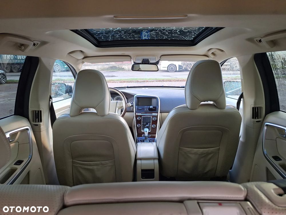 Volvo XC 60 T6 AWD Summum - 7