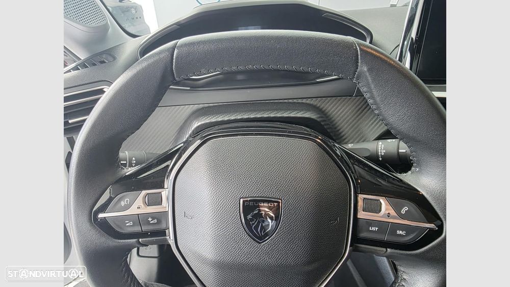 Peugeot 208 1.2 PureTech Active — fotografia 13
