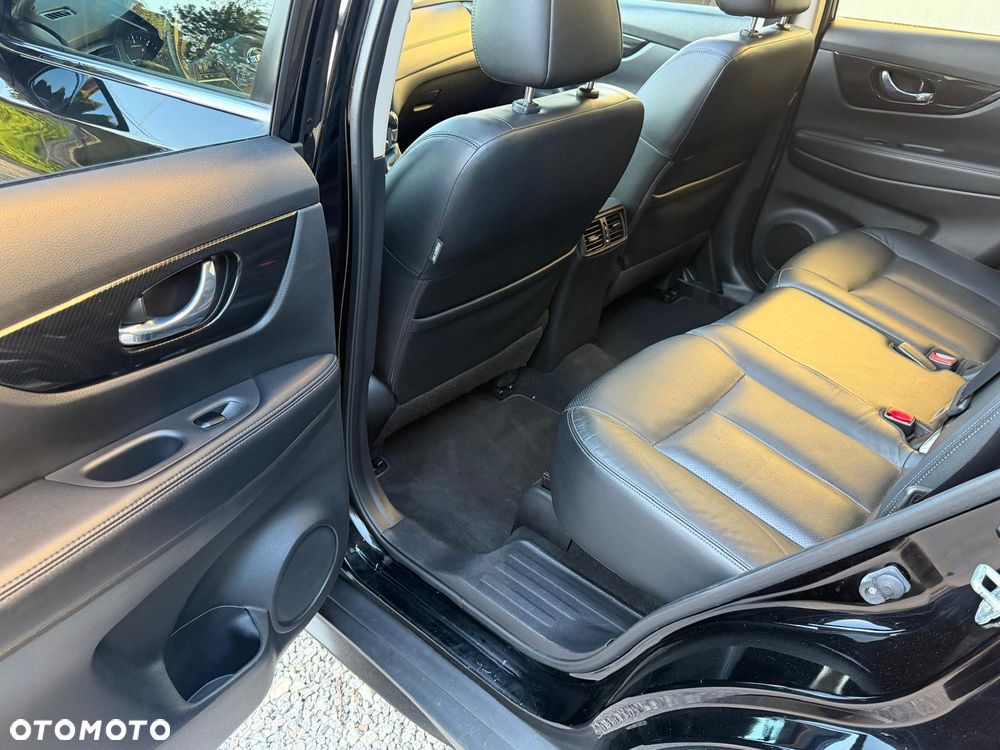 Nissan X-Trail 2.0 dCi Tekna 4WD Xtronic - 30