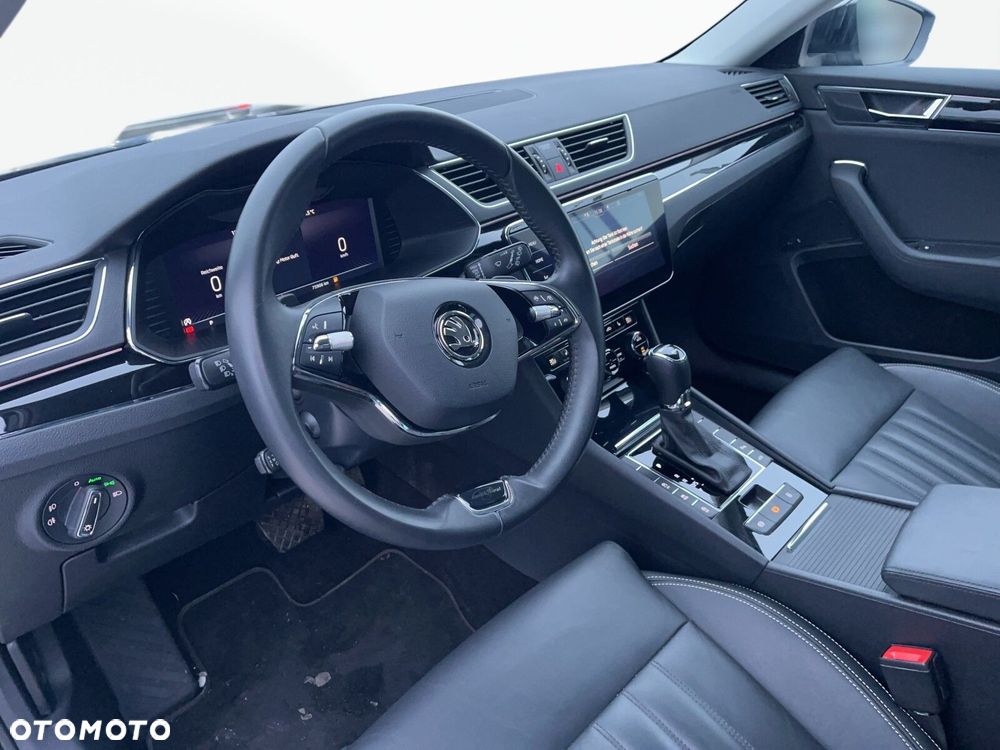 Skoda Superb 2.0 TDI SCR 4x4 L&K DSG - 23