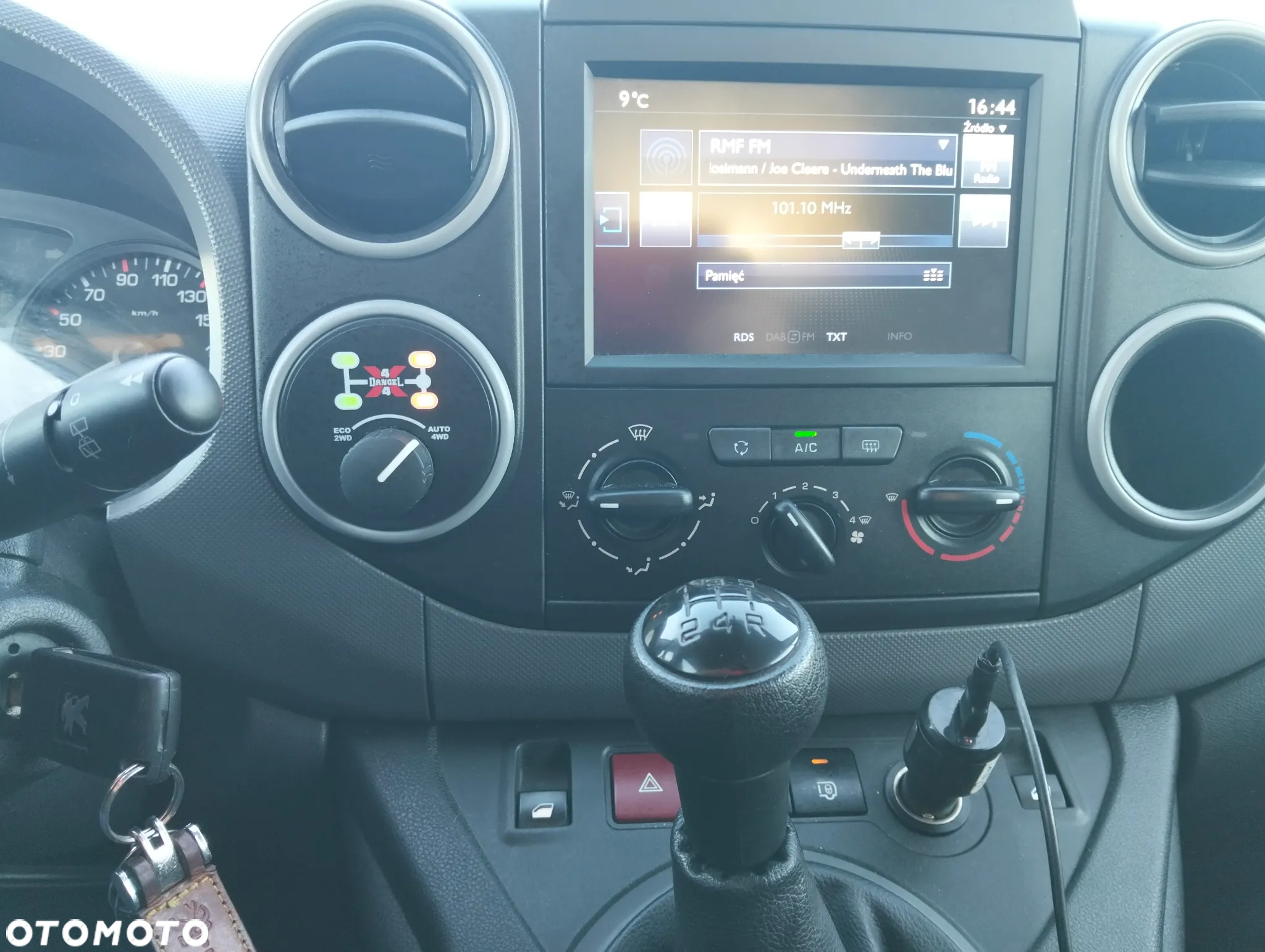 Peugeot Partner 4X4 - 10