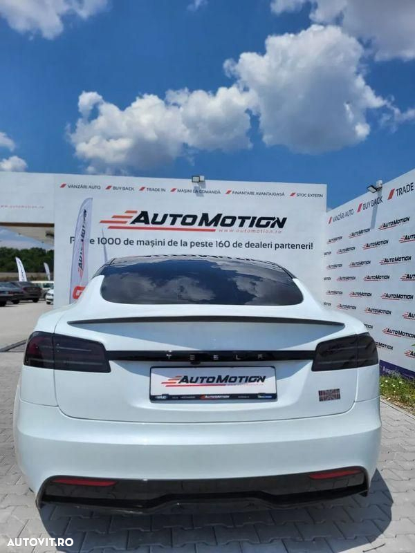 Tesla Model S Plaid - 3