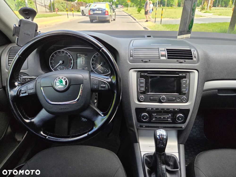 Skoda Octavia 2.0 TDI Ambiente - 6