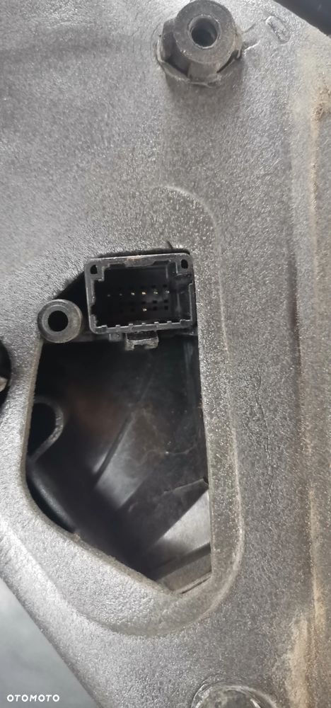 LUSTERKO ELEKTRYCZNE PRAWE CLIO III 3D - 3