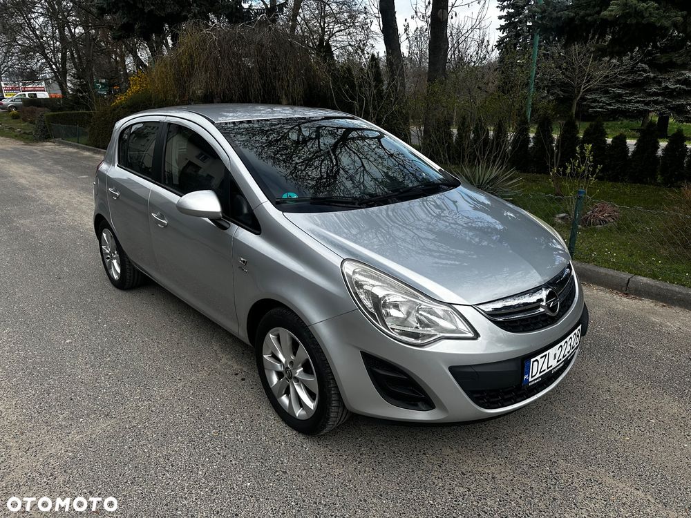 Opel Corsa 1.2 16V (ecoFLEX) Innovation - 1