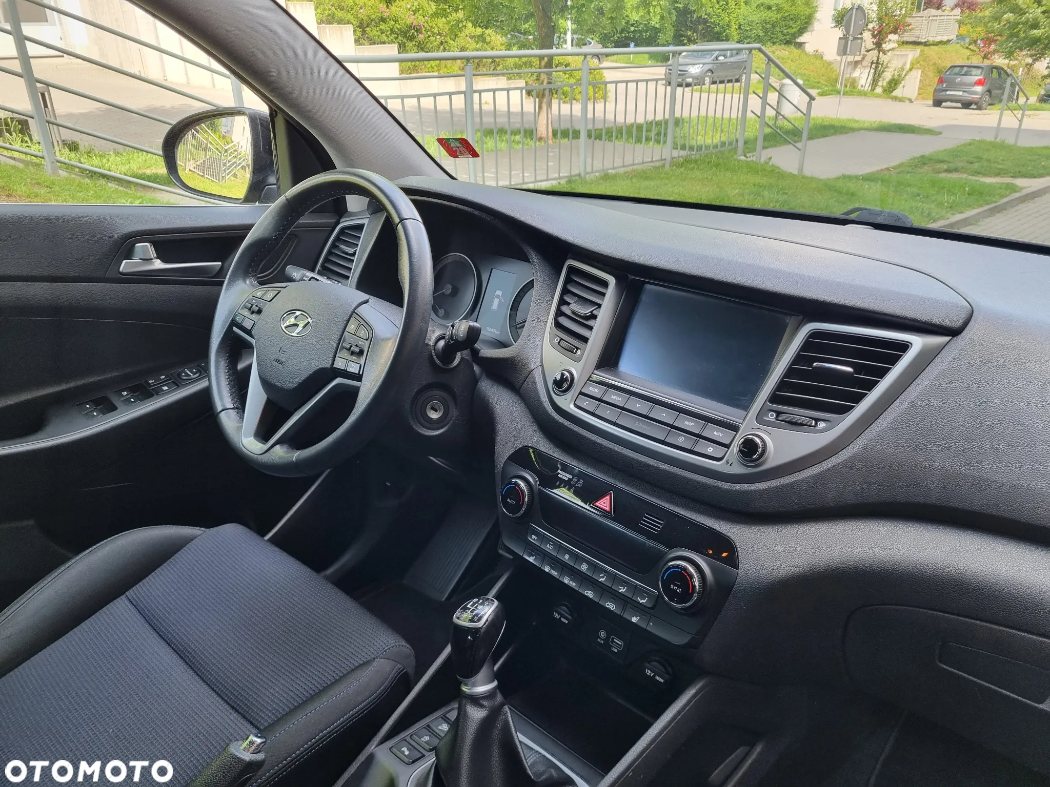 Hyundai Tucson 1.6 GDI BlueDrive Style 2WD - 10