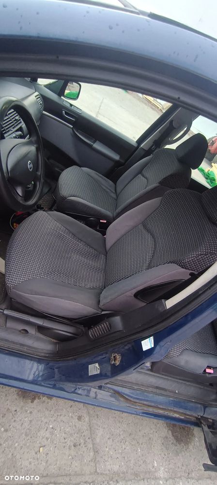 Fiat Ulysse 2.0 16V Active - 28