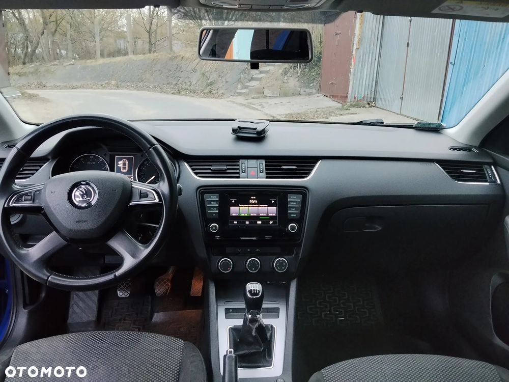 Skoda Octavia 1.4 TSI Ambition - 6