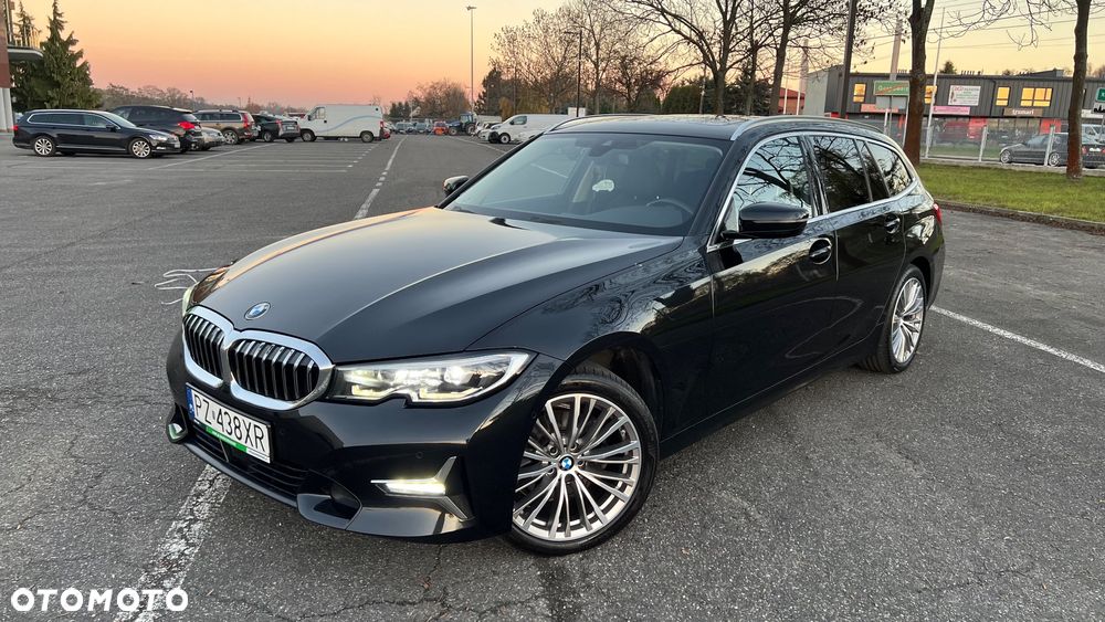 BMW Seria 3 320d xDrive Luxury Line - 3