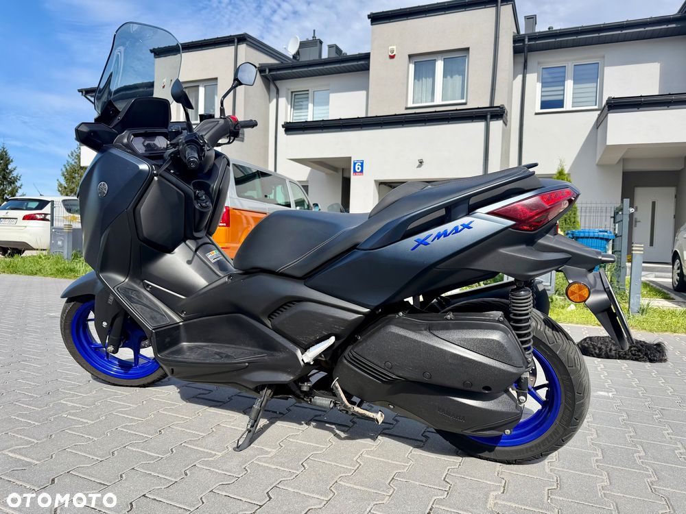 Yamaha X-max - 10