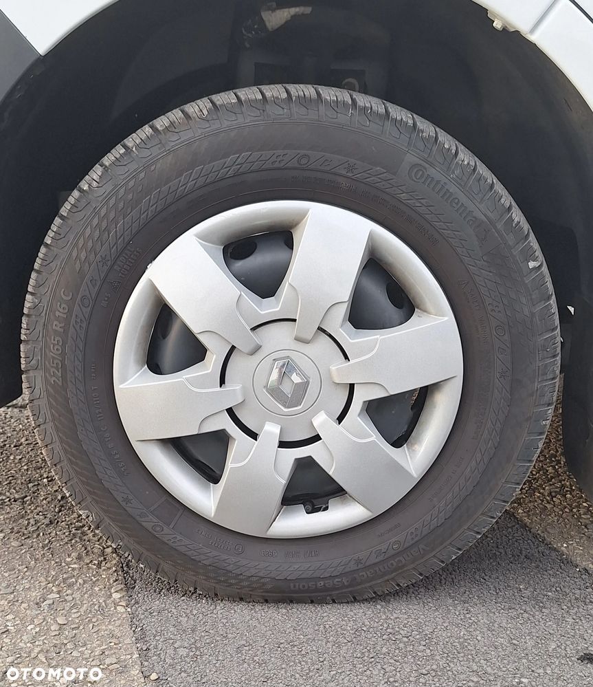 Renault Master III - 26