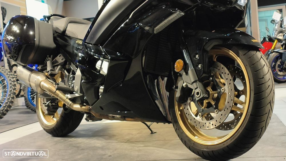 Yamaha FJR 1300AE Ultimate Edition - 3