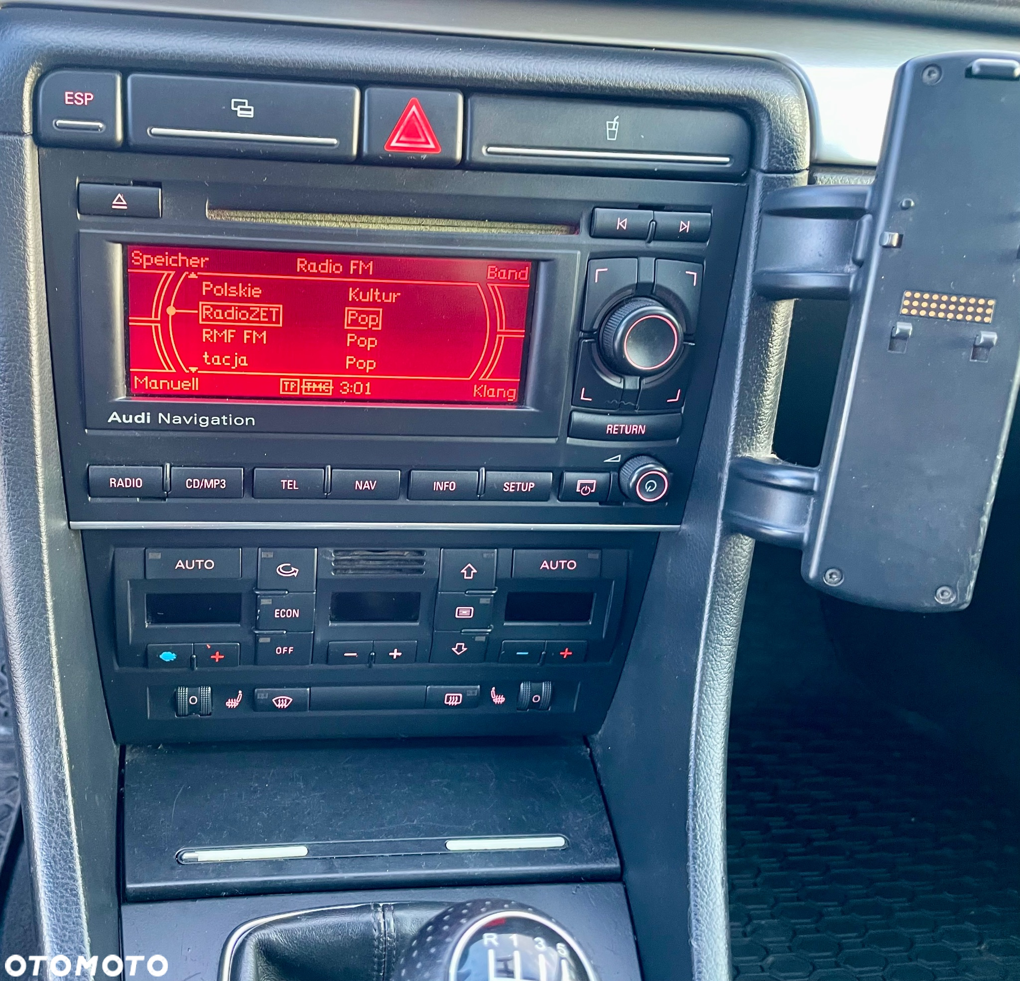 Audi A4 Avant 2.0 TDI - 28