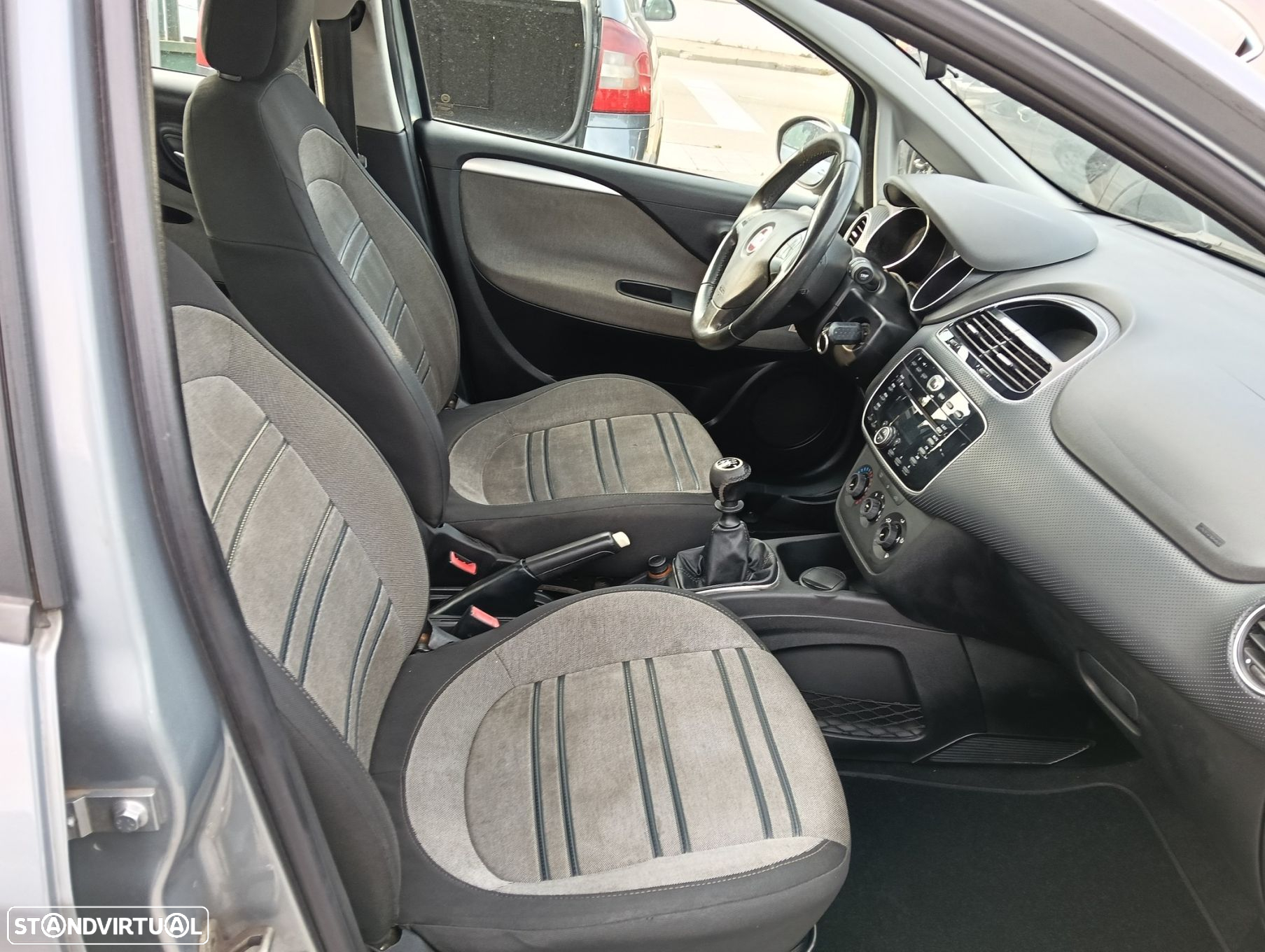 Fiat Punto Evo 1.4 Dynamic - 7