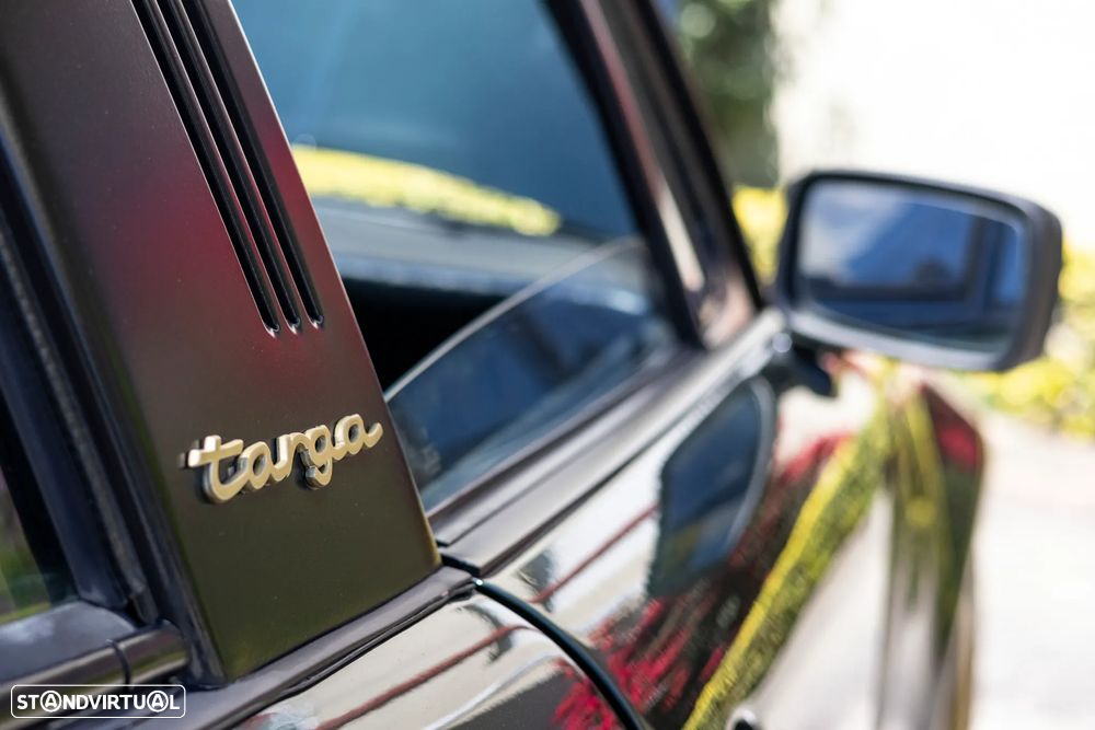 Porsche 911 (964) - 23