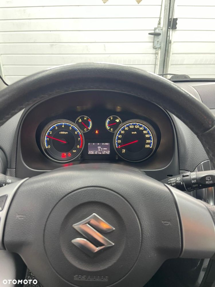 Suzuki SX4 1.6 VVT 4x2 Club - 36