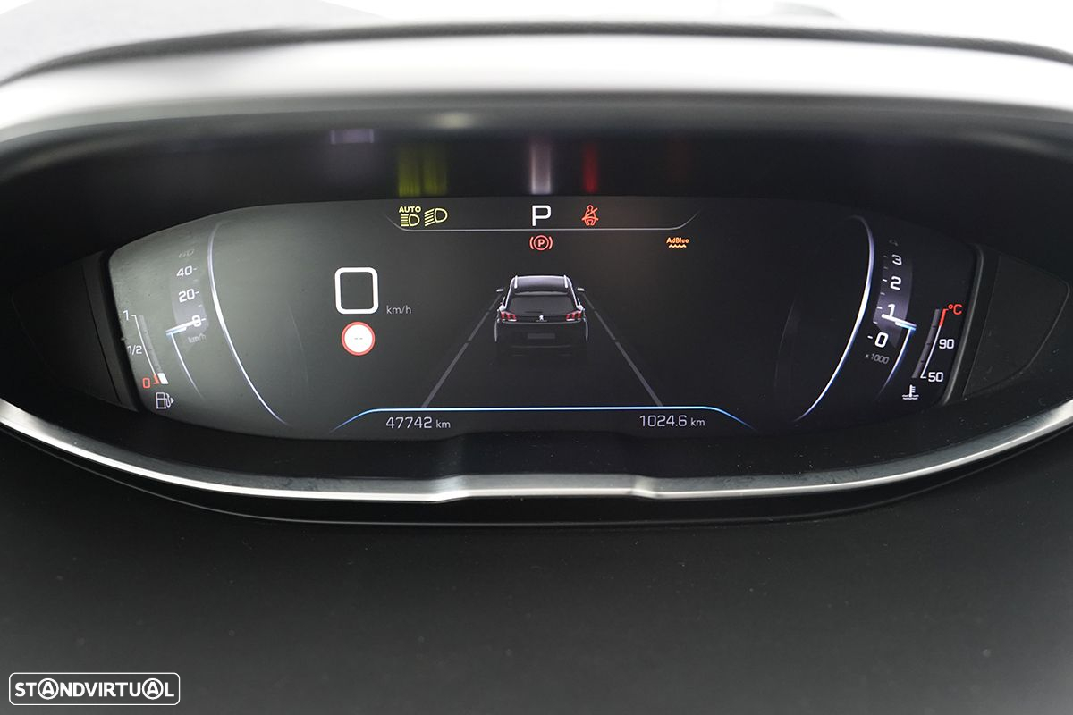 Peugeot 5008 1.5 BlueHDi Allure Pack EAT8 - 16