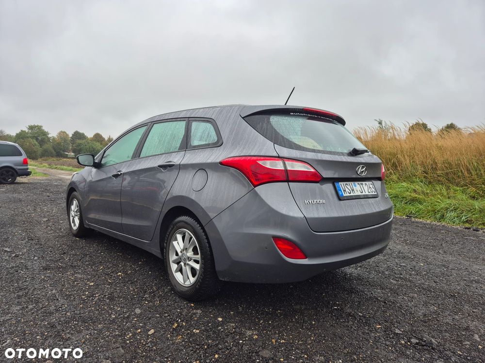 Hyundai i30 1.6 CRDI Passion - 4