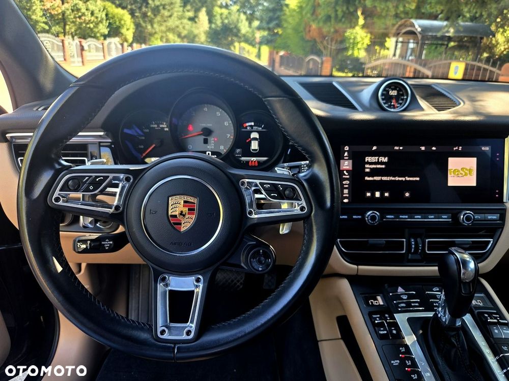 Porsche Macan - 13
