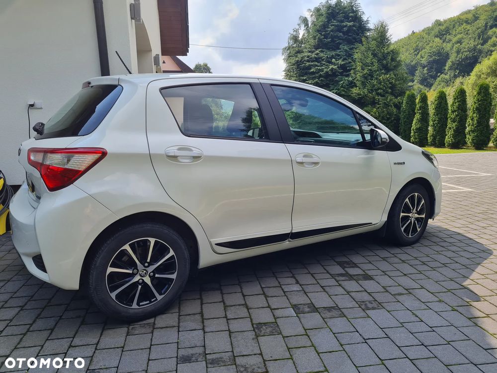 Toyota Yaris - 6