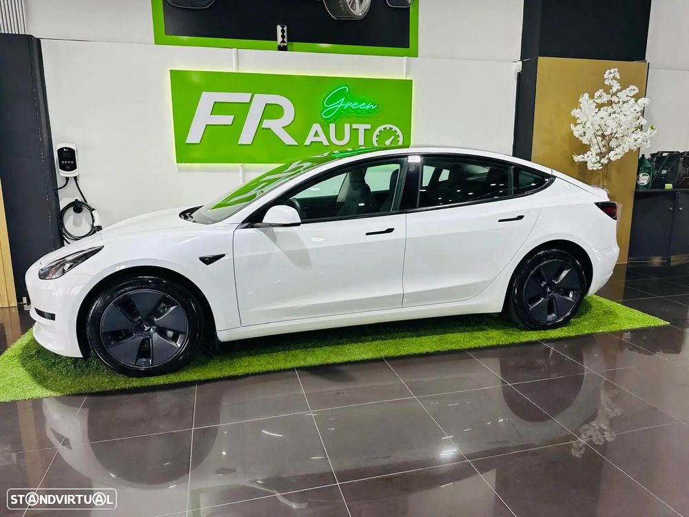 Tesla Model 3 Standard RWD - 5