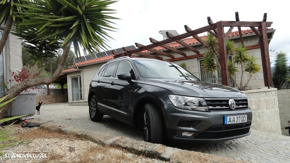 VW Tiguan 1.5 TSI Confortline DSG - 3