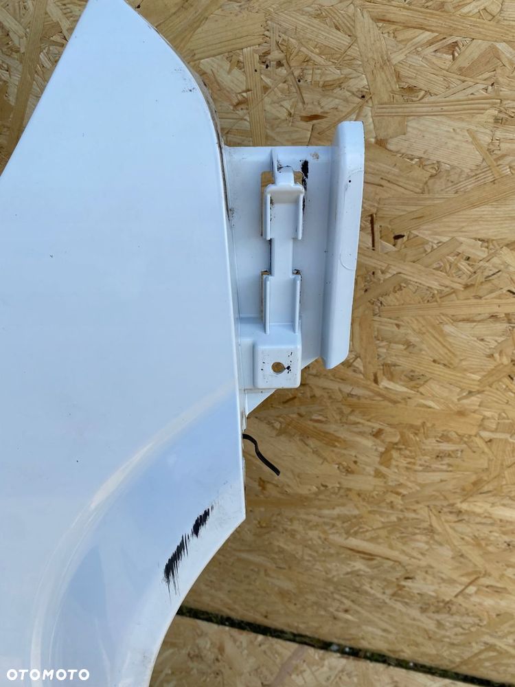 błotnik prawy mercedes vito w639 a6396304707 - 2