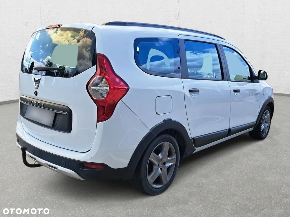 Dacia Lodgy 1.5 Blue dCi Stepway S&S - 6