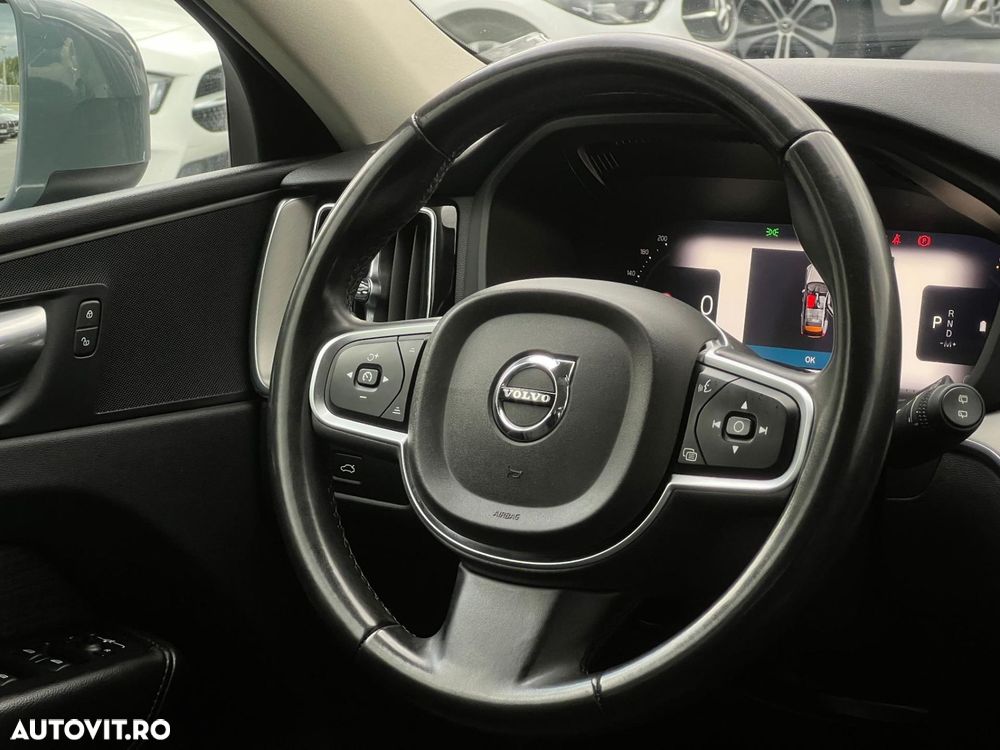 Volvo XC 60 - 11